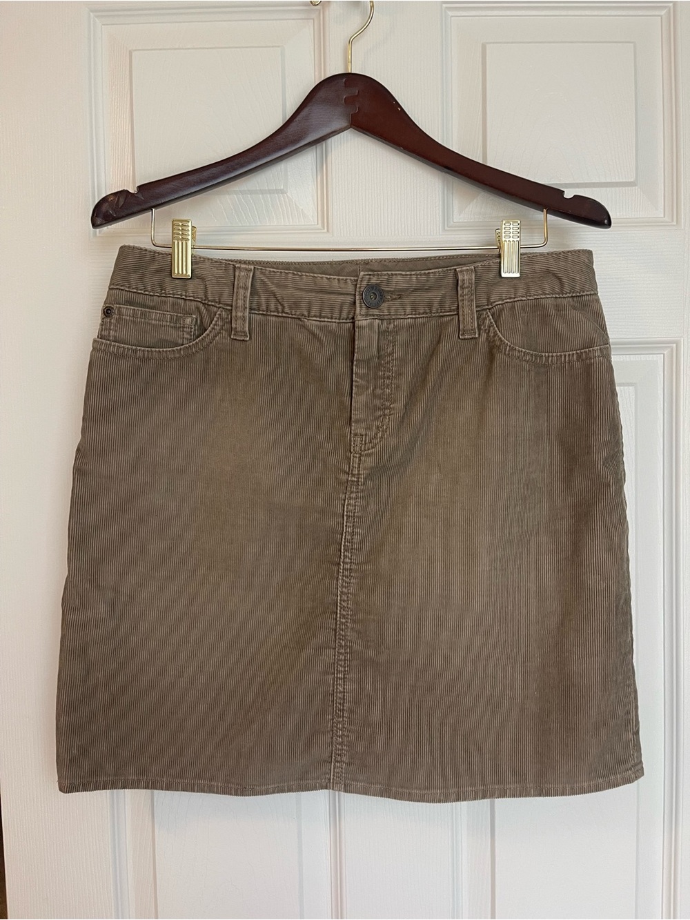 Women’s Eddie Bouer Brown Corduroy Skirt
